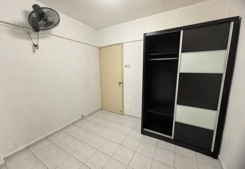 Taman Pekaka Apartment