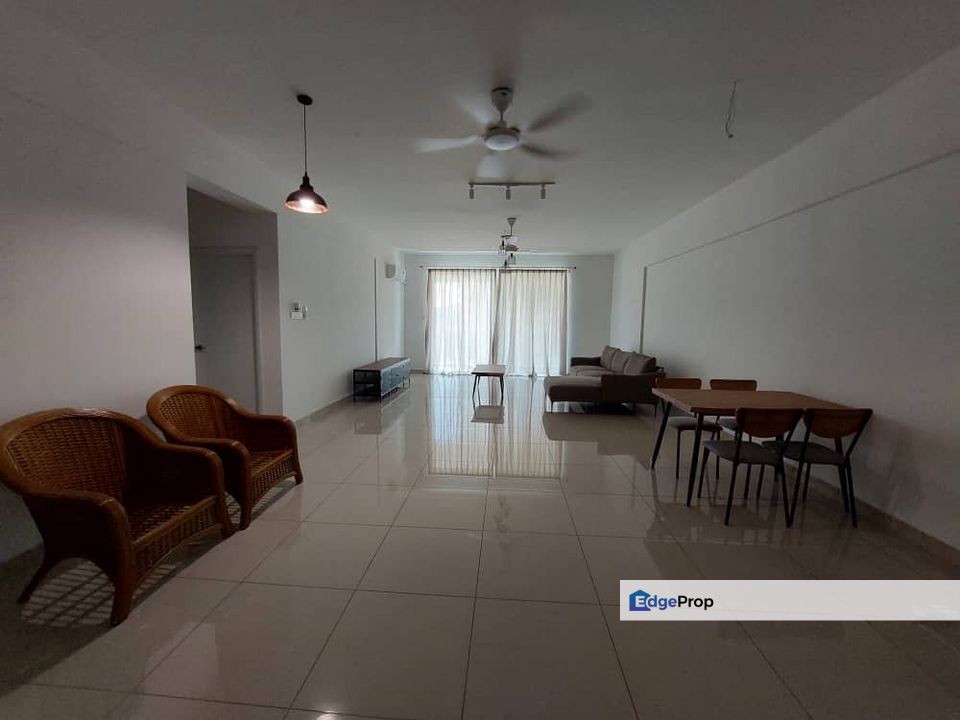 Summerton Condo Nearby Queesbay Mall., Penang, Bayan Lepas