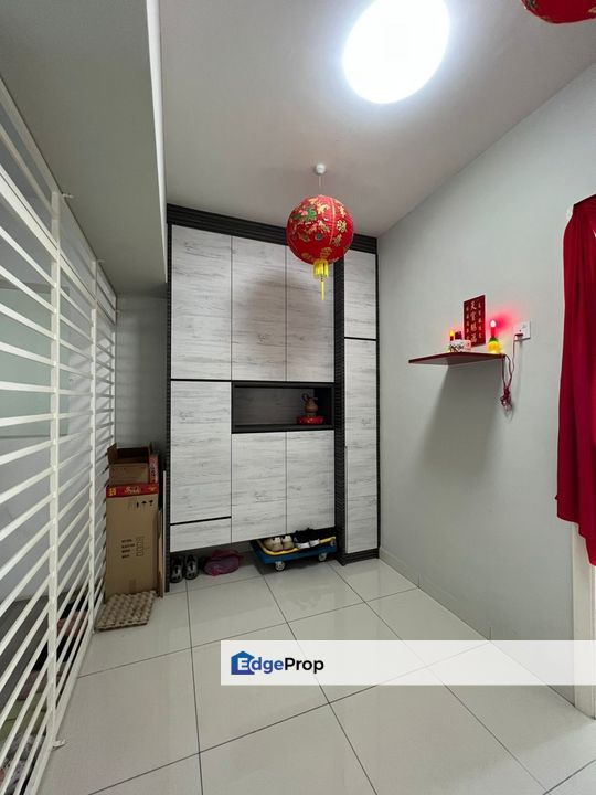 Skyview Residence @ Jelutong With Nice Renoavted & Fully furnished, Penang, Jelutong