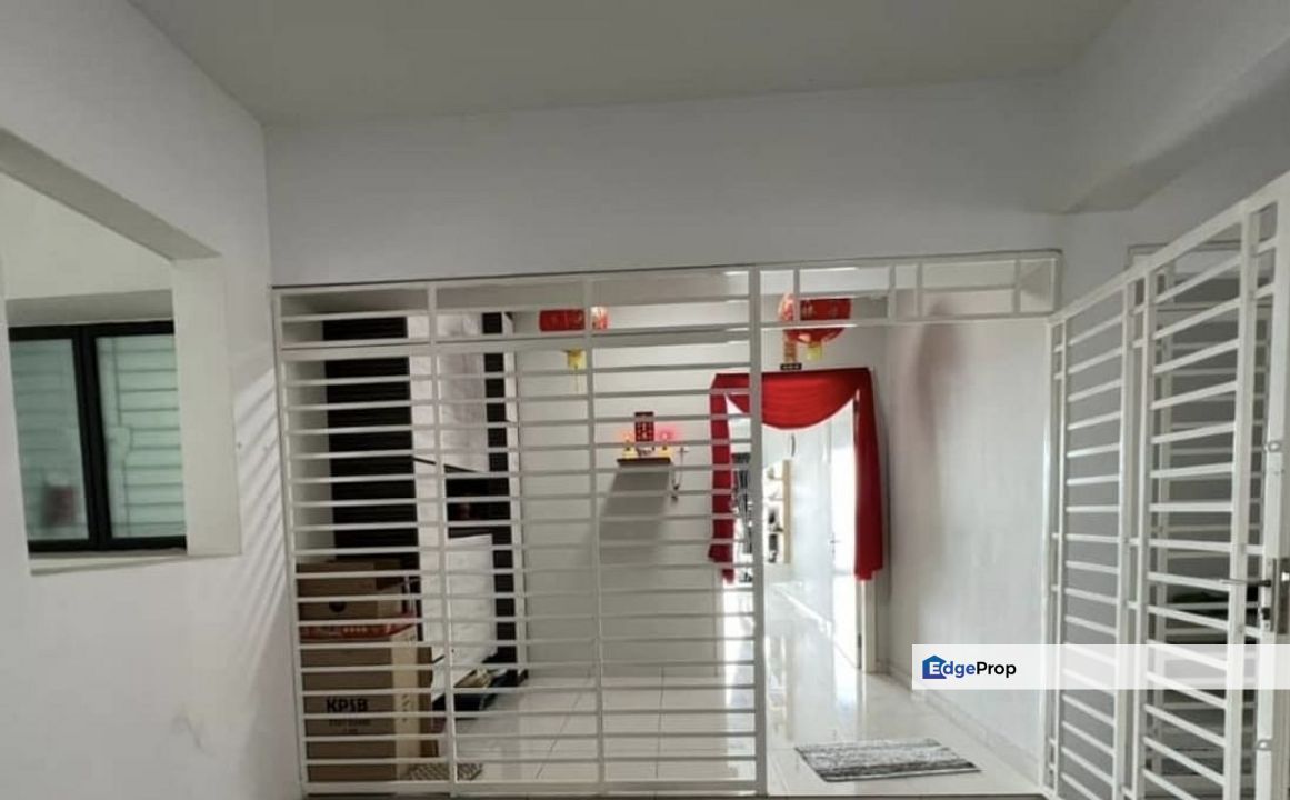 Skyview Residence @ Jelutong With Nice Renoavted & Fully furnished, Penang, Jelutong