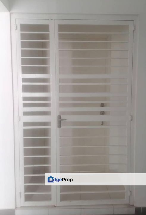 I-Santorini Basic Fittings X 2 units for sale, Penang, Tanjung Tokong