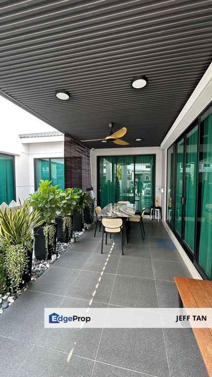 Double Story Garden Homes Fully renovated & Fully Furnished At Eco Horizon Batu Kawan , Penang, Batu Kawan