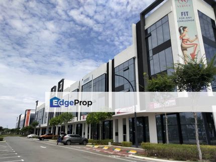 3 Story Vervea Shop Lot Beside Batu Kawan Industrial Park., Penang, Simpang Ampat