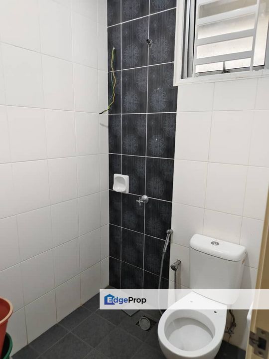 3 Stories Terrace House At Sungai Ara, Penang, Sungai Ara