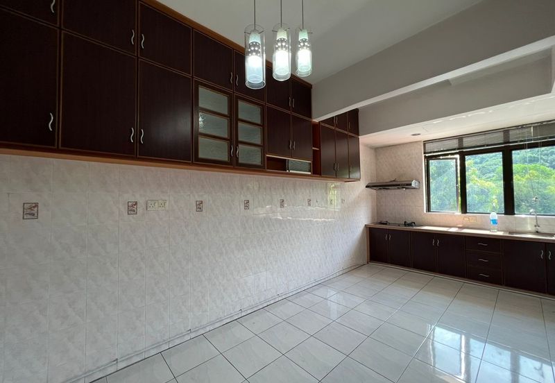 Krystal Country Home