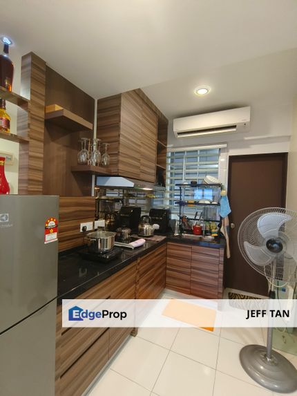 The Pulse Apartment At Gelugor With Fully Renovated & Fully Furnished, Penang, Gelugor