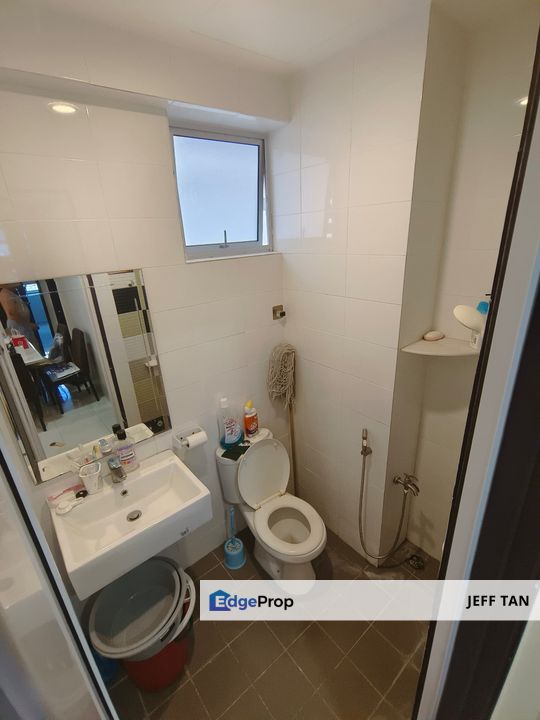 The Pulse Apartment At Gelugor With Fully Renovated & Fully Furnished, Penang, Gelugor