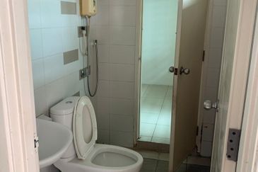 Sathu Terraces @ One Residence