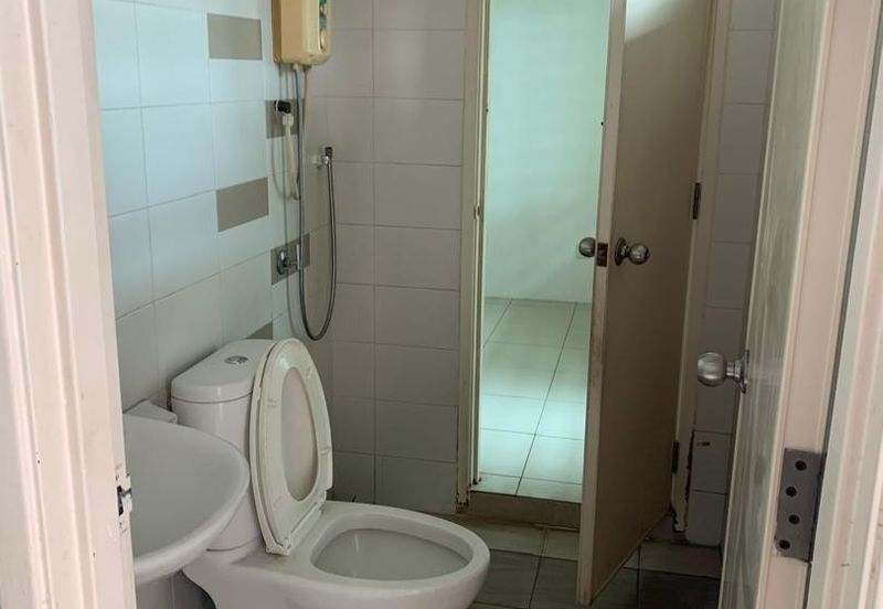 Sathu Terraces @ One Residence