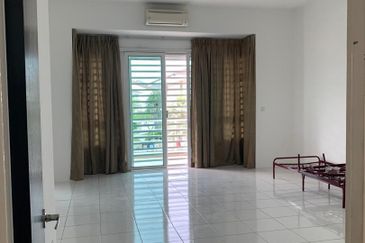 Sathu Terraces @ One Residence