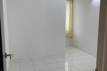 Sathu Terraces @ One Residence