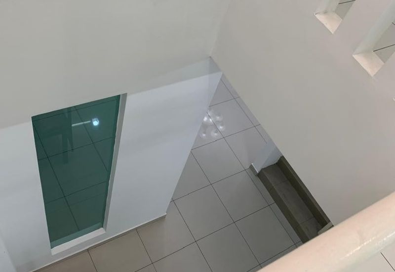 Sathu Terraces @ One Residence