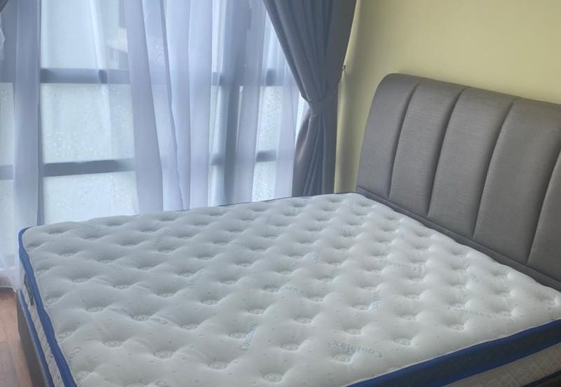 Queens Residences @ Queens Waterfront