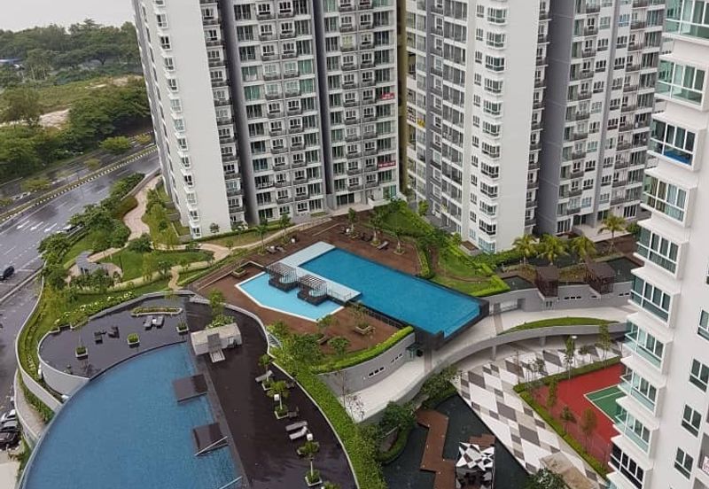 Tropicana Bay Residences