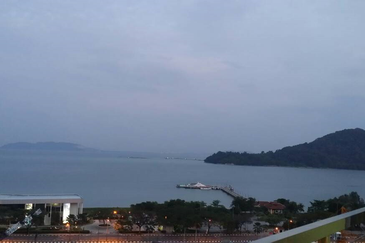 Tropicana Bay Residences