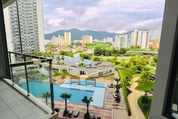 Tropicana Bay Residences