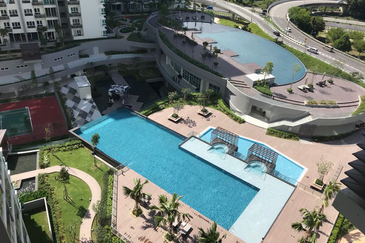 Tropicana Bay Residences