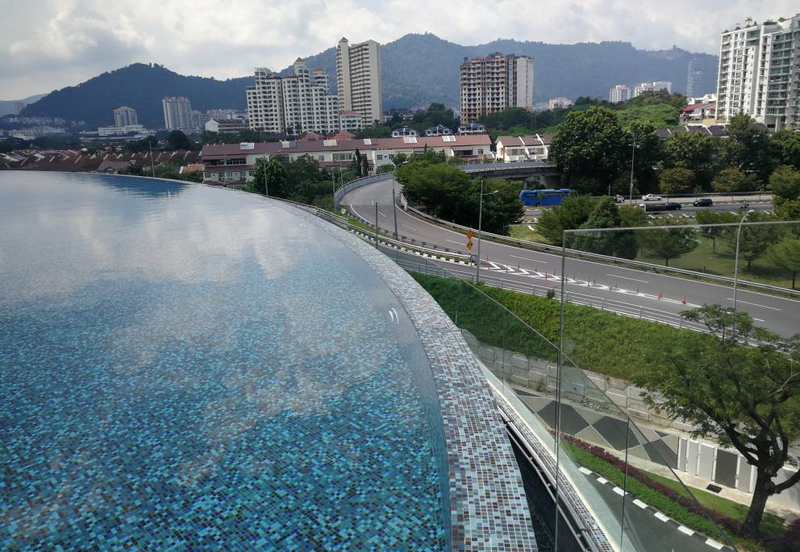 Tropicana Bay Residences