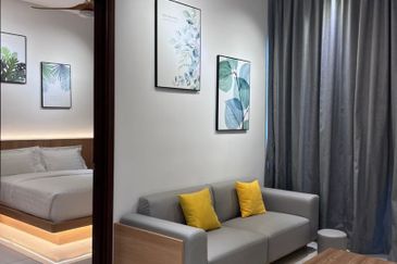 Queens Residences @ Queens Waterfront