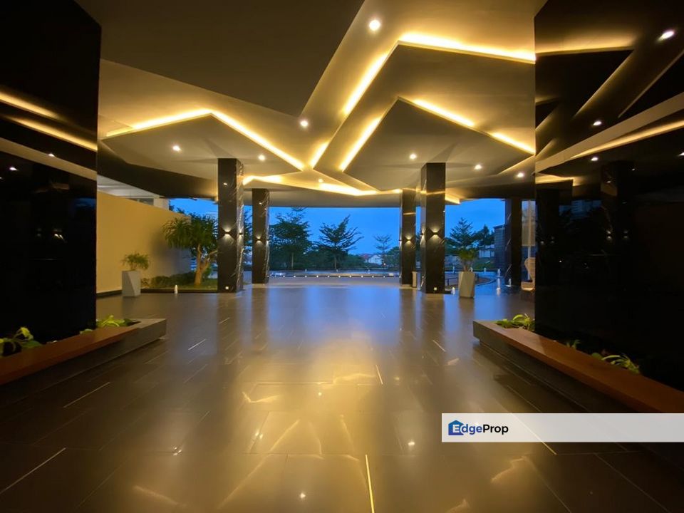 Setia Pinnacle Condo Corner Unit 1515sqft With Partially Furnished, Penang, Sungai Ara