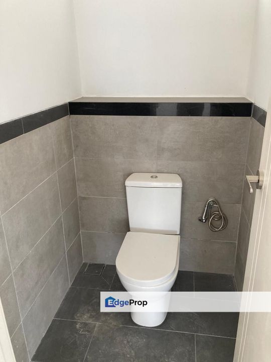 4 Storey Vervea Shop Lot(End Lot) With Facing Main Road, Penang, Simpang Ampat