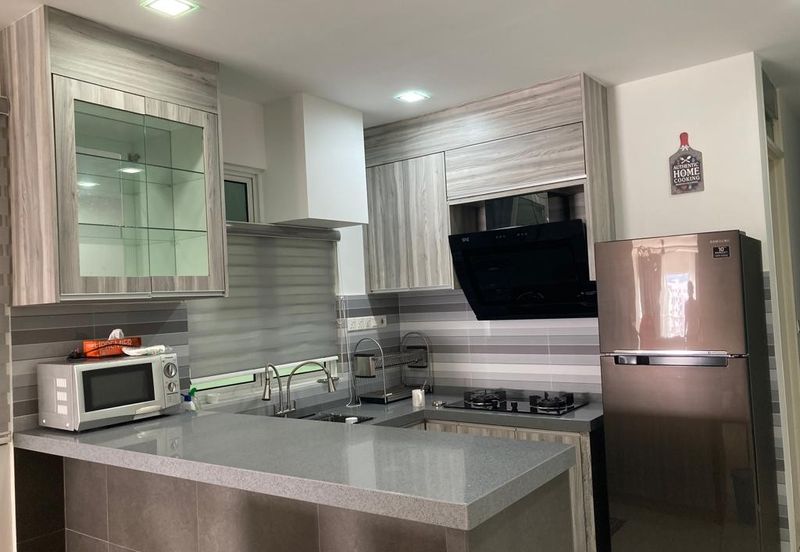 Arasia Perdana (The Clovers)