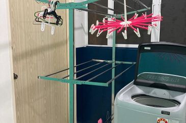 Arasia Perdana (The Clovers)