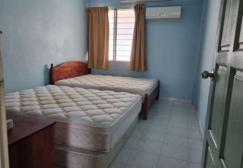 Taman Lip Sin Block 6 & 7