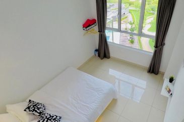 Tropicana Bay Residences