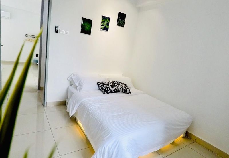 Tropicana Bay Residences