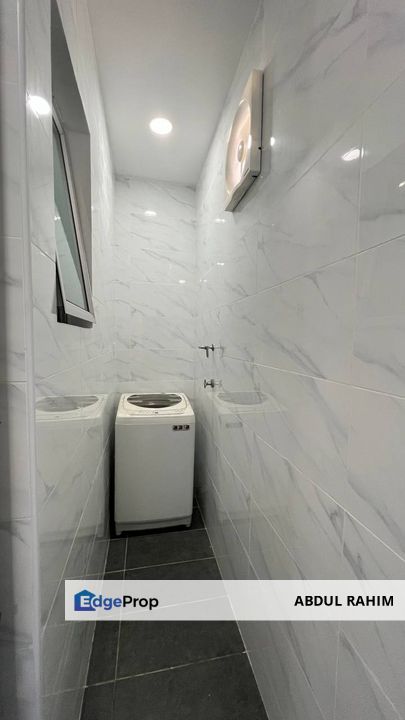 Saujana KLIA, Kota Warisan Sepang, End Lot 2 Storey House For Rent, RM2500 Partially Furnished, Selangor, Sepang