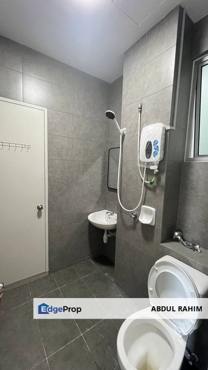 Saujana KLIA, Kota Warisan Sepang, End Lot 2 Storey House For Rent, RM2500 Partially Furnished, Selangor, Sepang