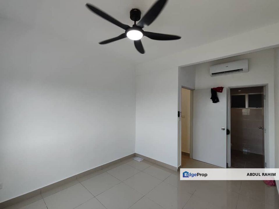 Acacia Residences Salak Perdana, Sepang For Rent RM1500 Partially Furnished , Selangor, Sepang
