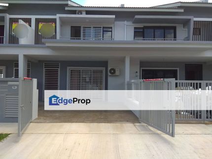 Rent With Fully Furnished  4 Bedrooms & 4 Bathrooms Negotiate For A Reasonable Price!!! Set Your Viewing Now!!!, Selangor, Sepang