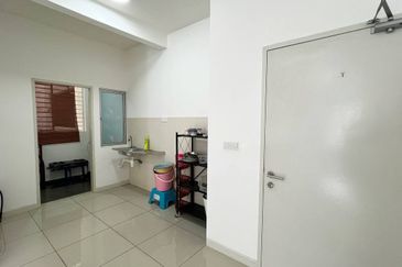 Savanna Executive Suites @ Southville City