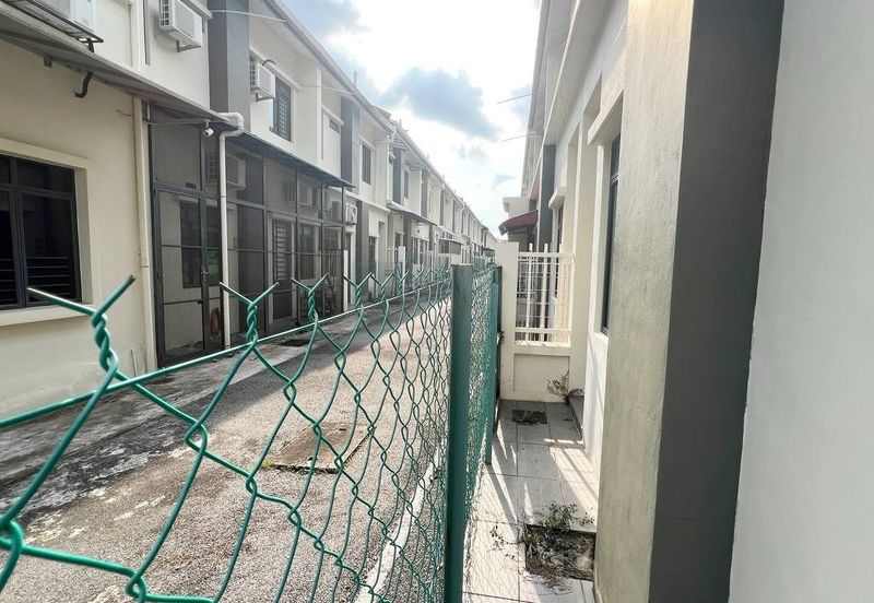 Avista @ Warisan Puteri