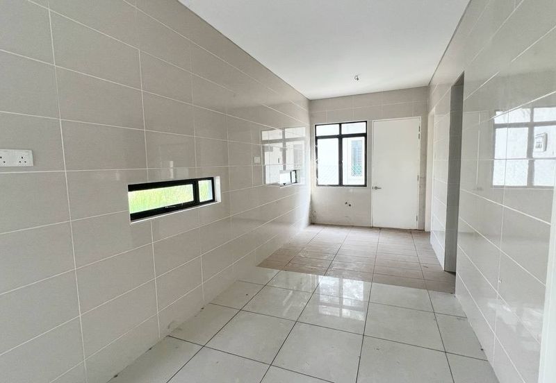 Avista @ Warisan Puteri