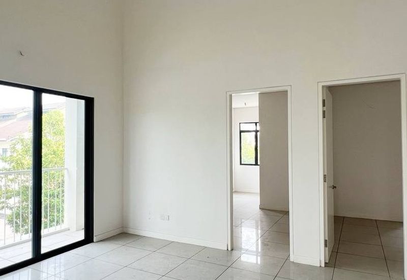 Avista @ Warisan Puteri