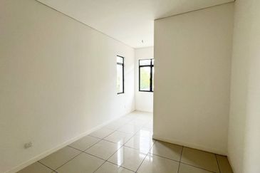 Avista @ Warisan Puteri