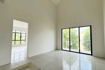 Avista @ Warisan Puteri