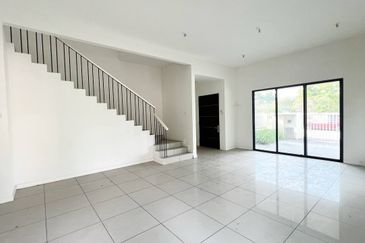 Avista @ Warisan Puteri