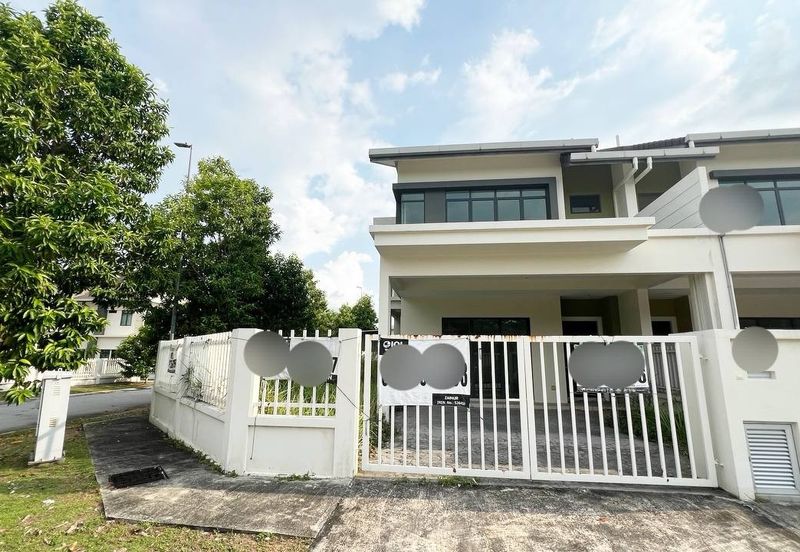 Avista @ Warisan Puteri