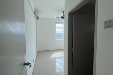 Ehsan Residence Condominium