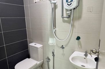 Ehsan Residence Condominium