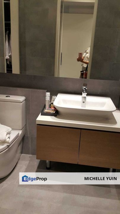 Ativo Suites Bandar Sri Damansara studio vacant partial furnished, Selangor, Bandar Sri Damansara