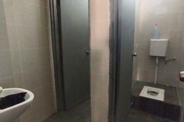 Park 51 Commerce Square