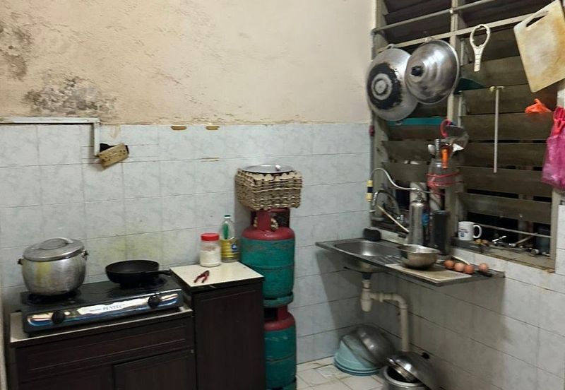 Pangsapuri Lagoon Perdana