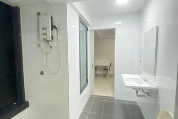 Halo Sunday @ Empire City