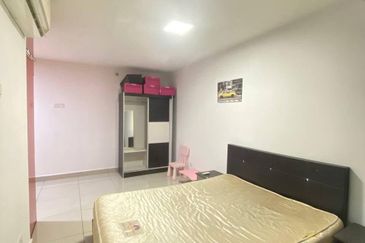 Halo Sunday @ Empire City