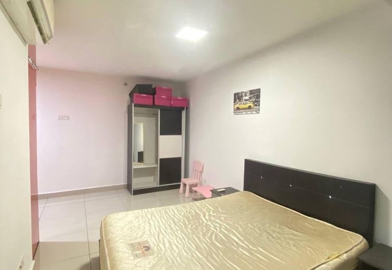 Halo Sunday @ Empire City